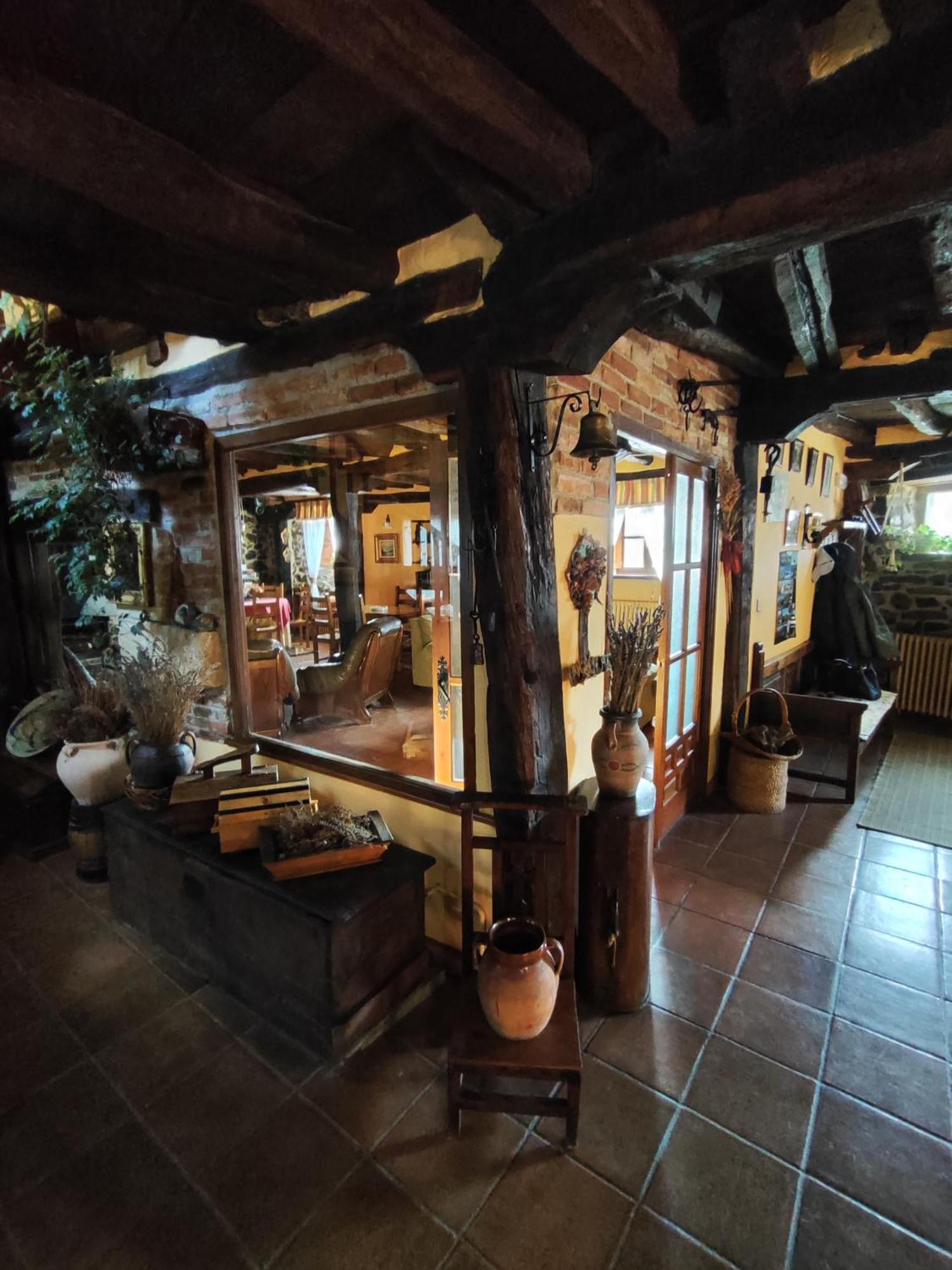 منزل الضيف سيرفيرا دي بيسويرجا  في Casa Simon المظهر الخارجي الصورة