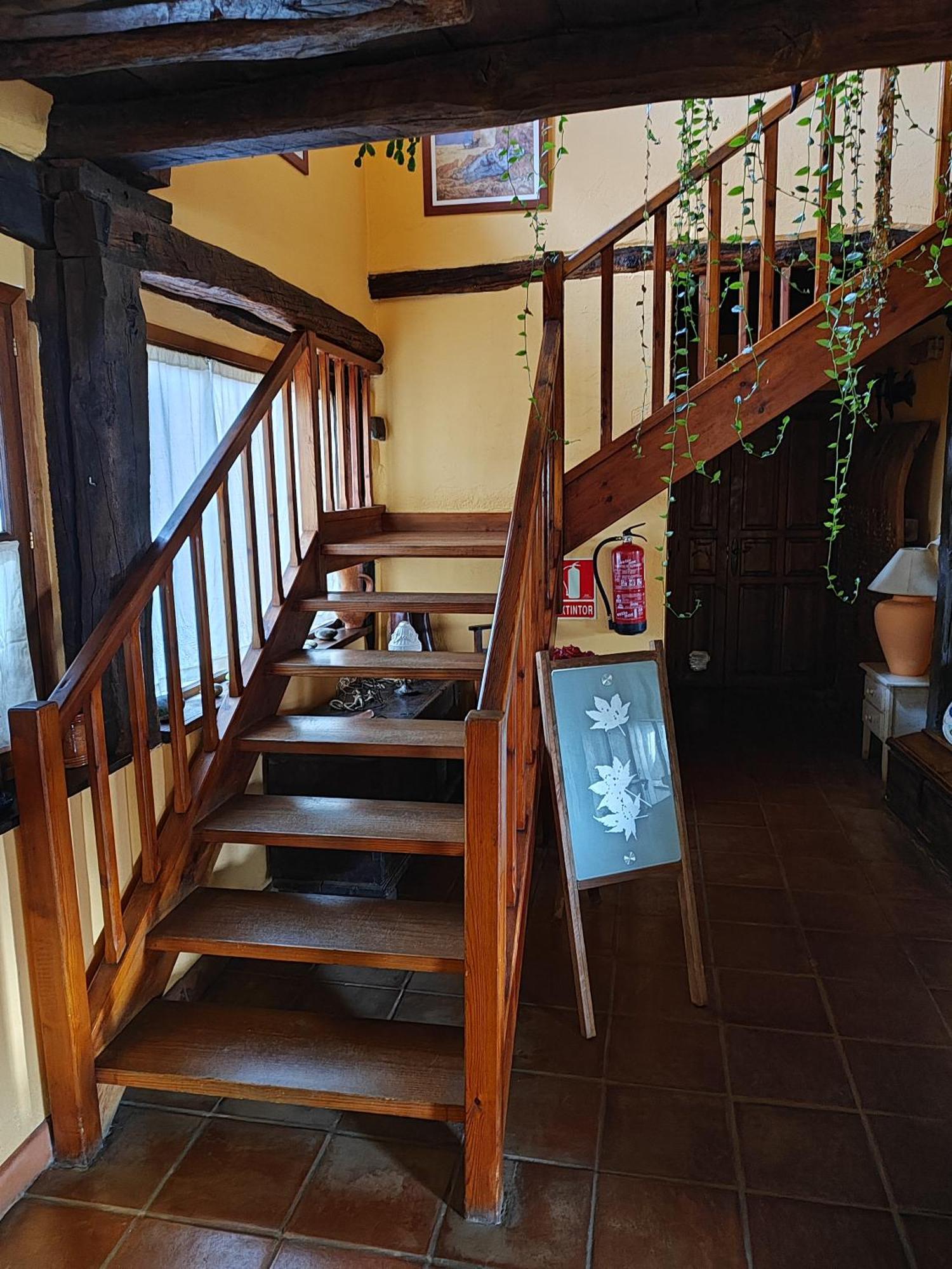 منزل الضيف سيرفيرا دي بيسويرجا  في Casa Simon المظهر الخارجي الصورة